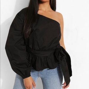 Plus Woven one shoulder top